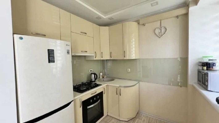 2 кім в ЦЕГЛІ з РЕМОНТОМ район ЦЕНТР (715726) - фото 1