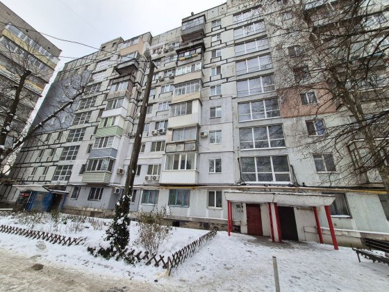 Продажа 2-х комнатной квартиры! 12-й Квартал! Шевченковский р-н!