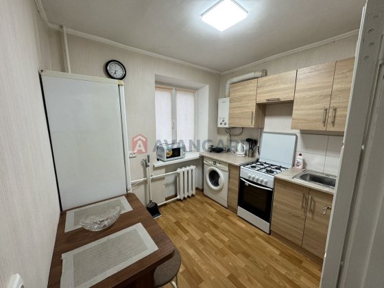 Продам 2х комн  кв с ремонтом 39500$ на Паторжинского, Нагорный. Дніпро