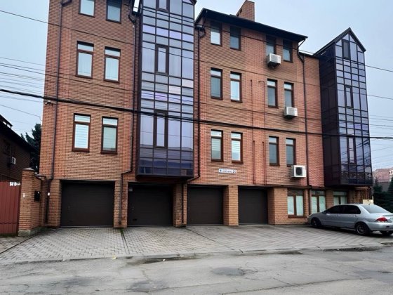 Продам 3к Кв в Клубном Доме Пр ГагаринаДафи Ирпинская 104м2 + гаражNew Днепр