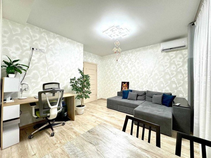 Продаж 2-кімнатної квартири р-н Академічний. вул. Миколаївська - фото 1