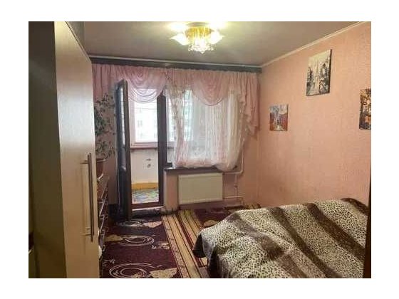 Продам 4-х комнатную квартиру, район Масаны Чернігів