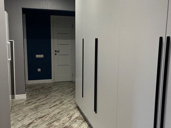 Продам на Промавтоматиці 3-х кімнатну на 3 поверсі