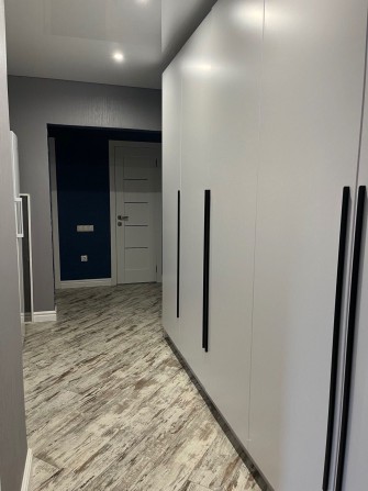 Продам на Промавтоматиці 3-х кімнатну на 3 поверсі - фото 1