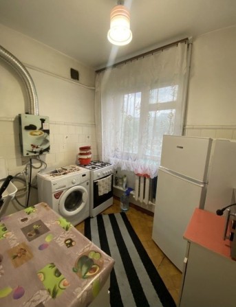 В продажу 4-х кімнатна квартира - фото 1