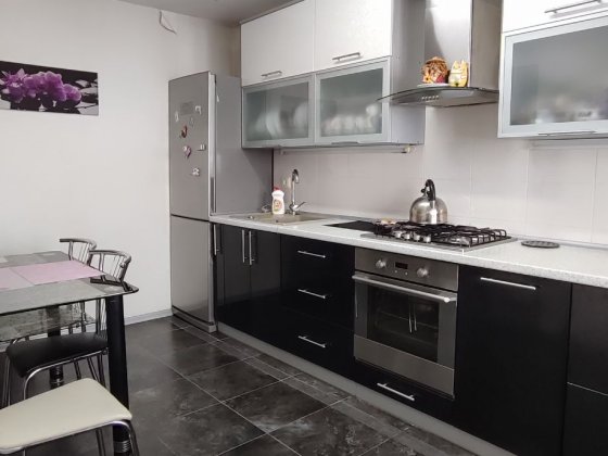 Продаж трикімнатної квартири (спецкошти, єВідновлення)