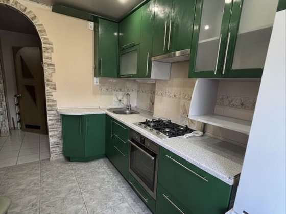 Продам  2к квартиру ж/м Фрунзенский, Донецкое шоссе Дніпро