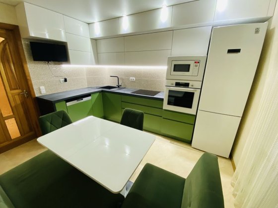 Продаж сучасної стильної квартири в самому центрі міста. Черкаси