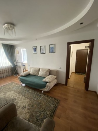 Квартира в будинку навпроти Глобала - фото 1