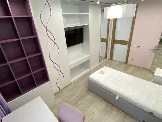 Редкая продажа в ЖК с 3 спальнями!