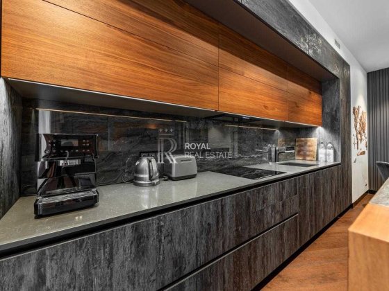 Продаж Квартира 2кім. 80м2 ЖК "Busov Hill" Метро Паркінг Киев