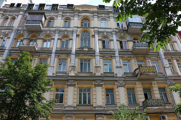 продаж 2к квартири Чикаленка 31а царський будинок центр печерськ - фото 1