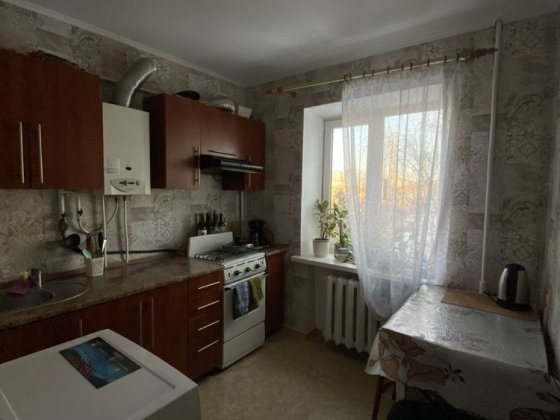 Київська 1 кімнатна біля кінотеатру Україна Житомир