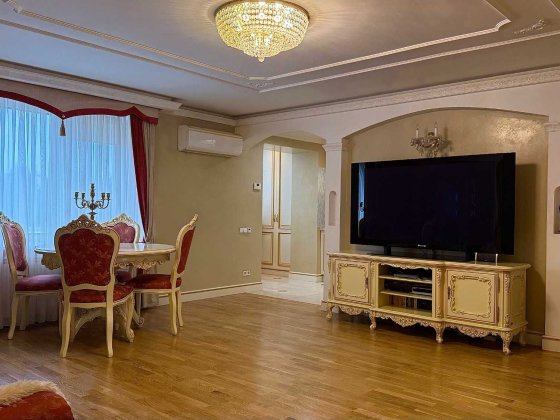 Продаж квартири з автономним опаленням і ремонтом