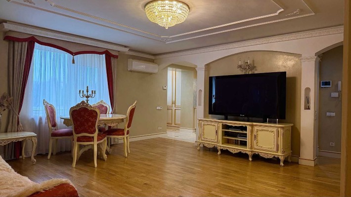 Продаж квартири з автономним опаленням і ремонтом - фото 1