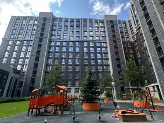 Продається квартира в ЖК “Женева”