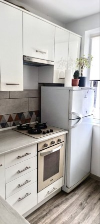 Продам 1 кімнатну квартиру на Вітрука - фото 1