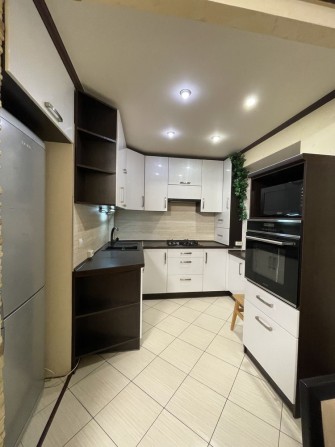 продам 3к с ремонтом на Титова, р-н Аполло - фото 1