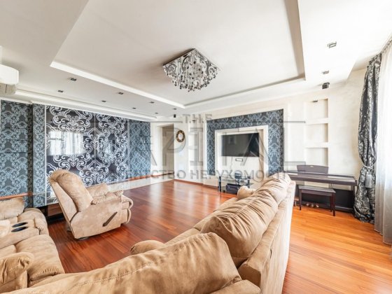 Продаж квартири, ЖК "Престиж Хол", Печерський р-н Киев