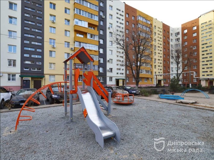 Продам 3к. квартиру с ремонтом. 65м.кв. ул. Калиновая 104. Торг - фото 1