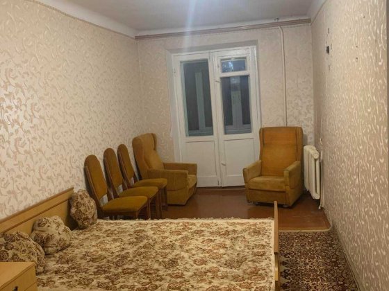 Продаж 3 кімнатної квартири район Старого Бульвару.