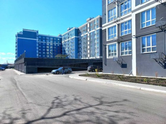 Продам 1 кімнатну квартиру в новобудові  біля парку Ялівщина Чернигов