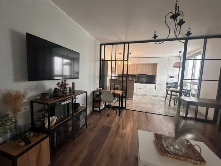 Продаж унікальних 82 м.кв ЖК Варшавський квартал 3-х кімнатна квартира - фото 1