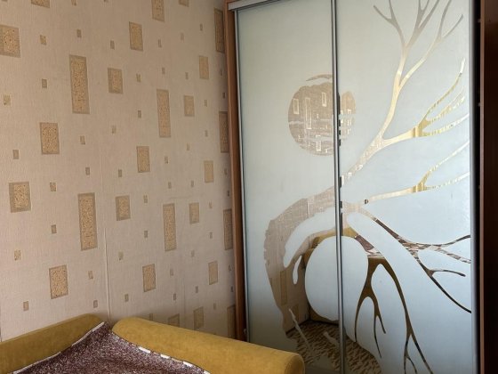 Продається трьох кімнатна квартира по вулиці Київській.