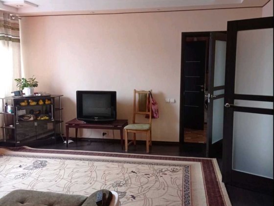 № 12816 - 3 к. квартира, Центр, пров. Гончарний, 2/2 пов., цегла Житомир