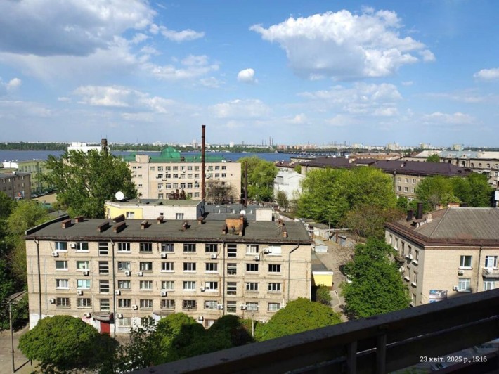 3- комн. Центр. 77,9 м. кв. кирпичный. ГАЗ! 3 лоджии с отличным видом. - фото 1