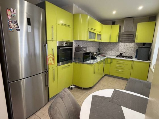 Продам 3 кімнатну квартиру! Запорожье