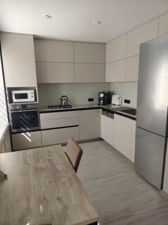 Продам шикарну  2х кім. Квартиру на Цитрусовій  з ремонтом 2024 року! - фото 1