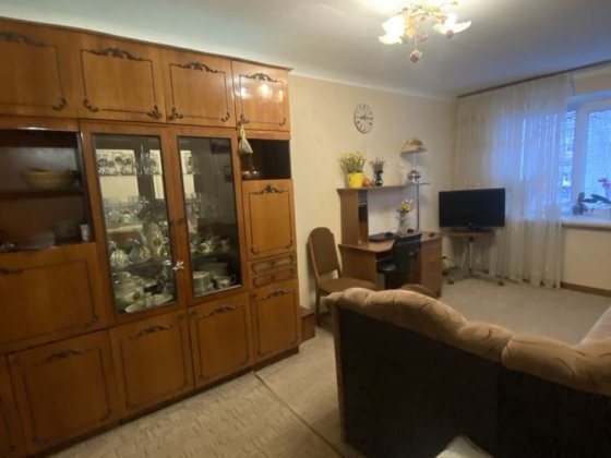 Продам 3комнатную