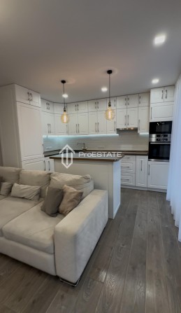 без % продаж 3 кім.квартири ЖК Зарічний Осокорська, 2А  Славутич 100м2 - фото 1