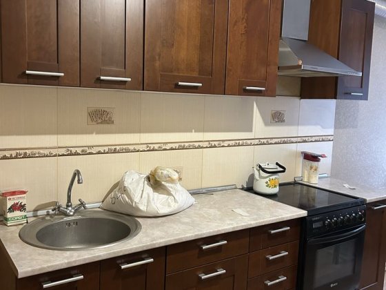 Продаётся 2 ком. кв.ул.Узбекистанская в Осипенковском районе! Запорожье