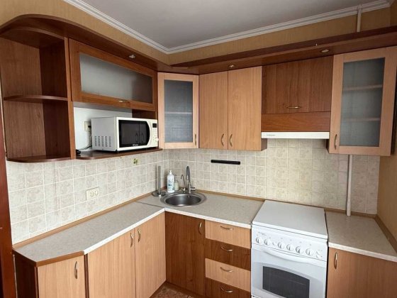 Продам 3-кімнатну квартиру Бородинський Запорожье