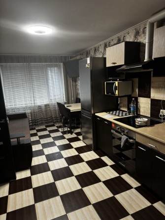 Продам 2 комнатную квартиру - фото 1