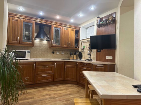 Продам власну 3-кімн. кв-ру на пр. Миру 19 Днепр