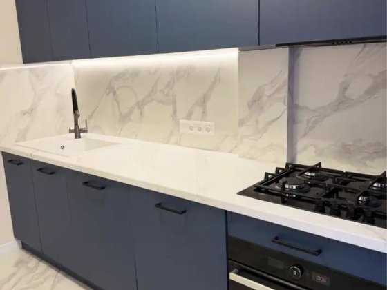 Продаж 4кім кв. на ж/м Покровський(Комунар). Парус, Червоний Камінь