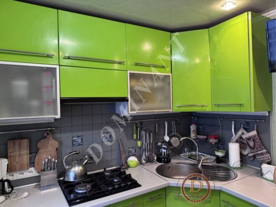 Продаж 2-х кім квартири Бородинський район Запоріжжя