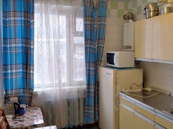 Продам 3-кімнатну квартиру на Польовій