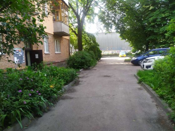 Продам 2 к. кв   ул.  Киевская