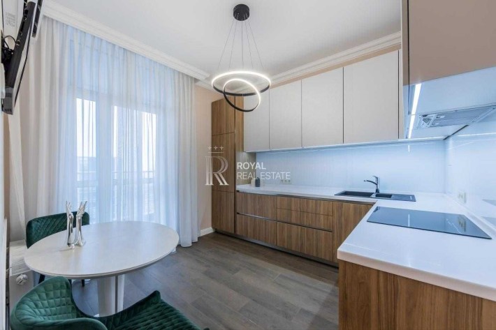 Продаж квартири жк Central Park 22п 48м2 З Ремонтом - фото 1