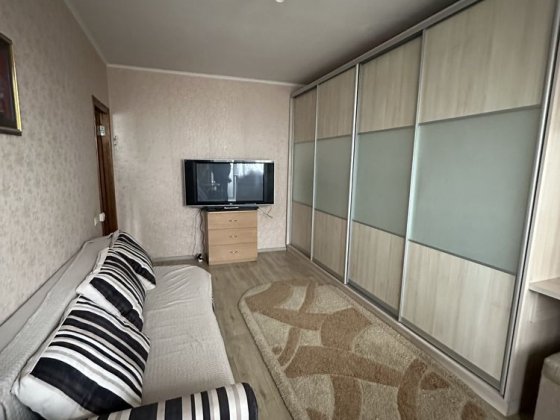 Продам 2 кімнатну квартиру  Велмарт Кропивницкий