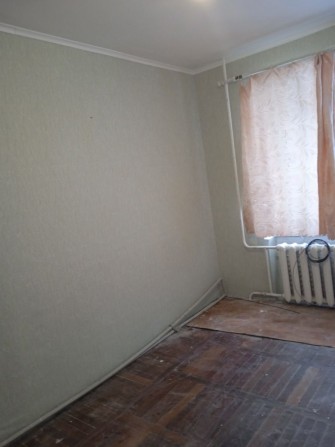 Продам однокімнатну малосімейку квартиру - фото 1