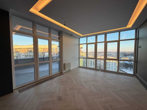 Продаж кв. 3 ізол. кімнати + кухня студія + тераса ЖК Велика Британія Львов