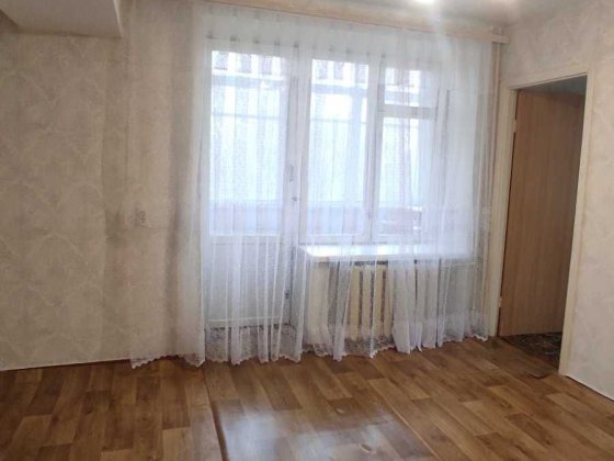 Продам 2 комнатную квартиру ул.Запорожская Запорожье