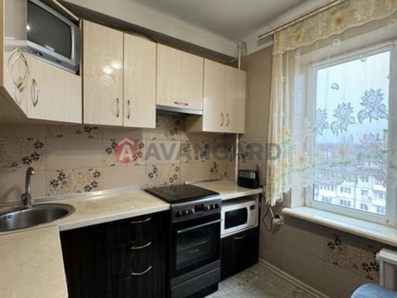 Продам трикімнатну затишну, теплу квартиру Космос Запорожье