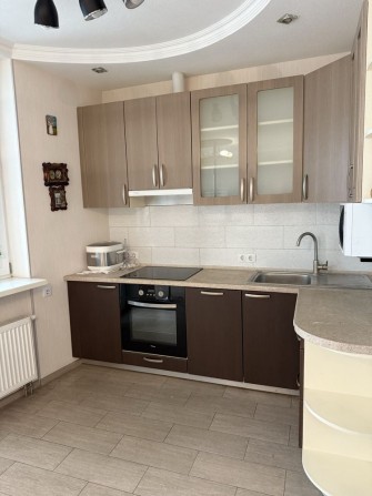 Продаж двухкімнатної квартири Соборності 30 - фото 1