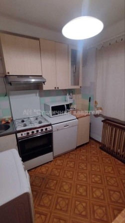 метро Виставковий центр Васильківська Голосіївський 116а - фото 1